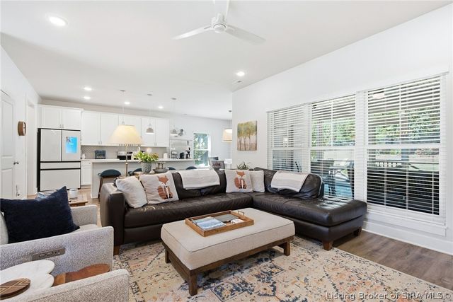 4517 Augusta National Drive, Floyds Knobs, IN 47119
