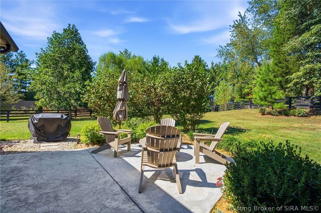 4517 Augusta National Drive, Floyds Knobs, IN 47119