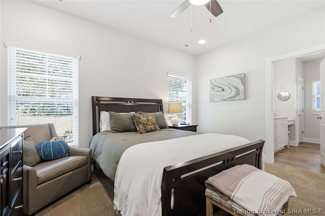 4517 Augusta National Drive, Floyds Knobs, IN 47119
