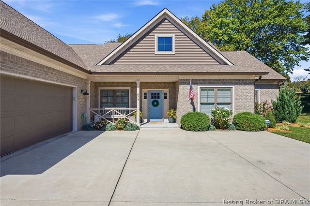 4517 Augusta National Drive, Floyds Knobs, IN 47119