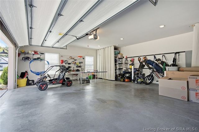 4517 Augusta National Drive, Floyds Knobs, IN 47119