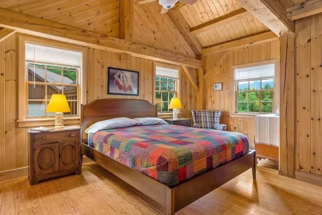 Image 15 of property listing at 65 Bentley Lane, Jericho, VT 05465