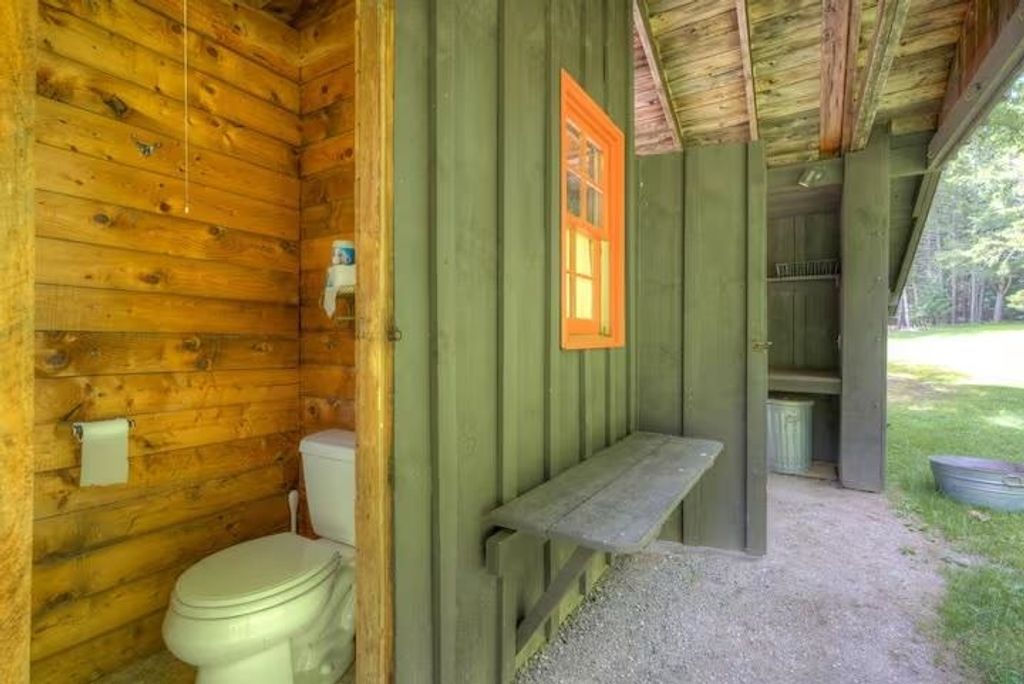 Image 26 of property listing at 65 Bentley Lane, Jericho, VT 05465