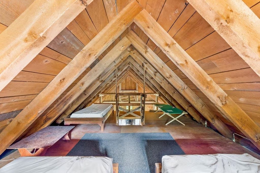 Image 44 of property listing at 65 Bentley Lane, Jericho, VT 05465