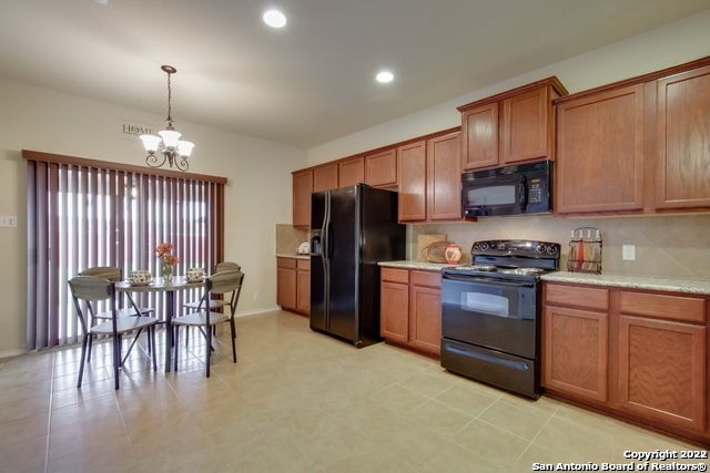 13708 Tivoli Gdns, Live Oak, TX 78233