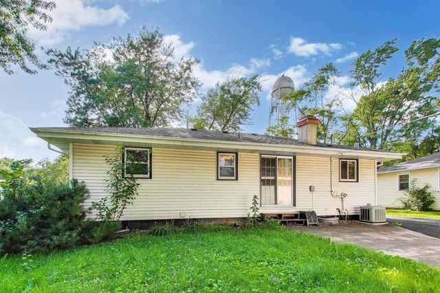 249 Sunrise Avenue, Willowbrook, IL 60527