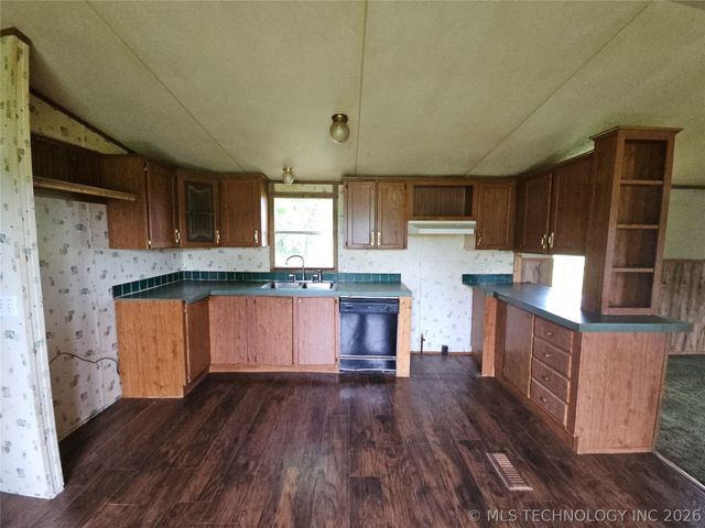 23151 W 171st Street S, Kellyville, OK 74039