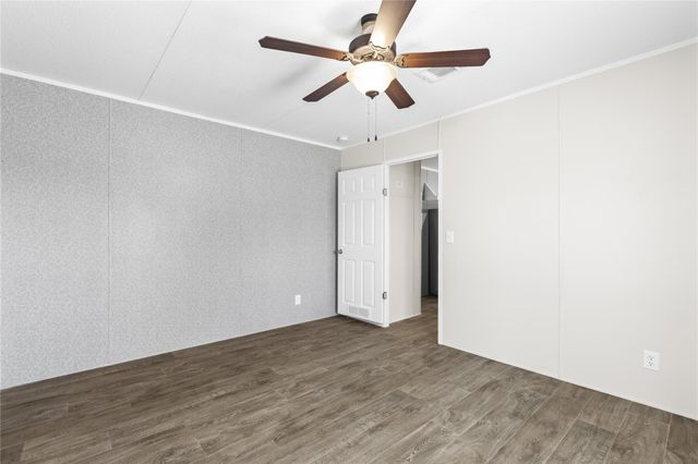 1368 Road 5800, Cleveland, TX 77327