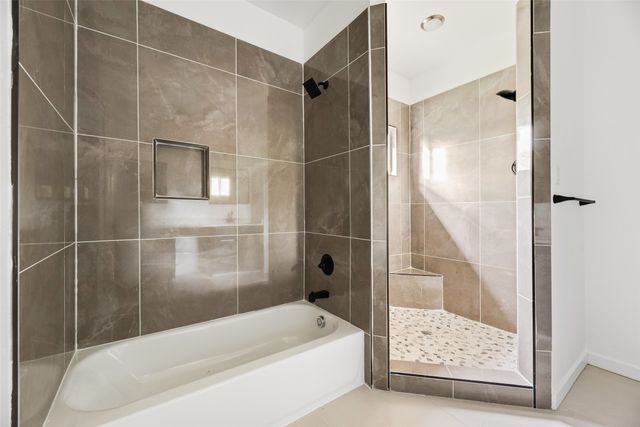 1014 Trinity Street, Cleburne, TX 76031