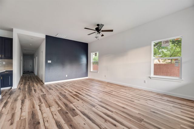 1014 Trinity Street, Cleburne, TX 76031