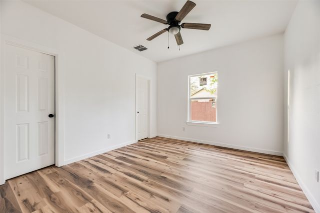 1014 Trinity Street, Cleburne, TX 76031