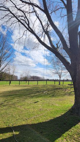 5232 Brackett Road, Williamsburg, MI 49690