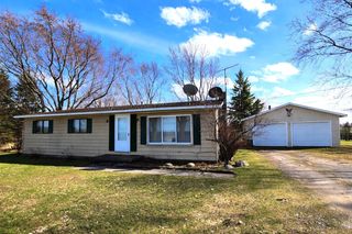 5232 Brackett Road, Williamsburg, MI 49690