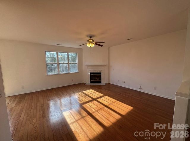 9920 Forest Run Lane, Charlotte, NC 28277