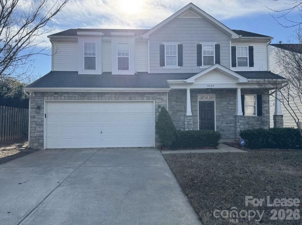 9920 Forest Run Lane, Charlotte, NC 28277