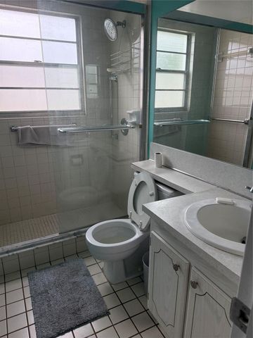 476 Tilford V 476, Deerfield Beach, FL 33440