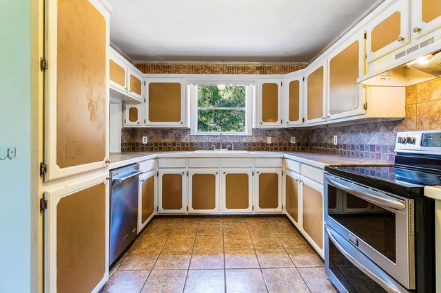 375 County Road 3560, Woodville, TX 75979