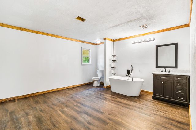 375 County Road 3560, Woodville, TX 75979