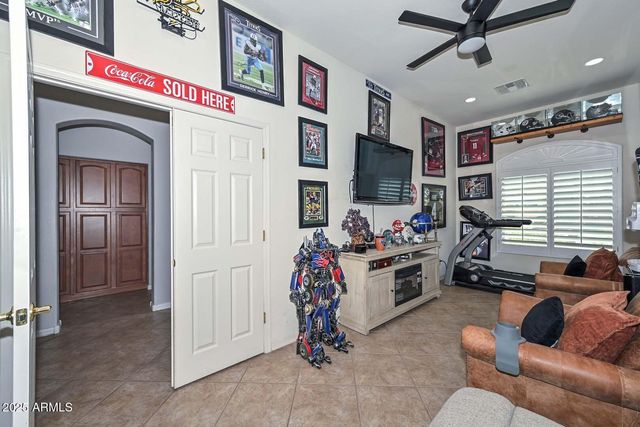 4306 W SUMMERSIDE Road, Laveen, AZ 85339