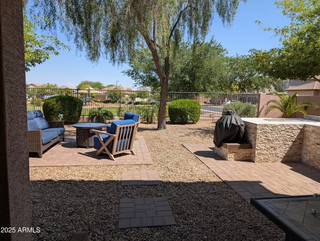 4306 W SUMMERSIDE Road, Laveen, AZ 85339