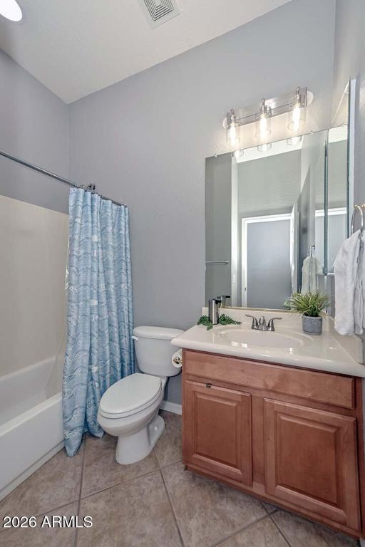 Image 32 of property listing at 4306 W SUMMERSIDE Road, Laveen, AZ 85339