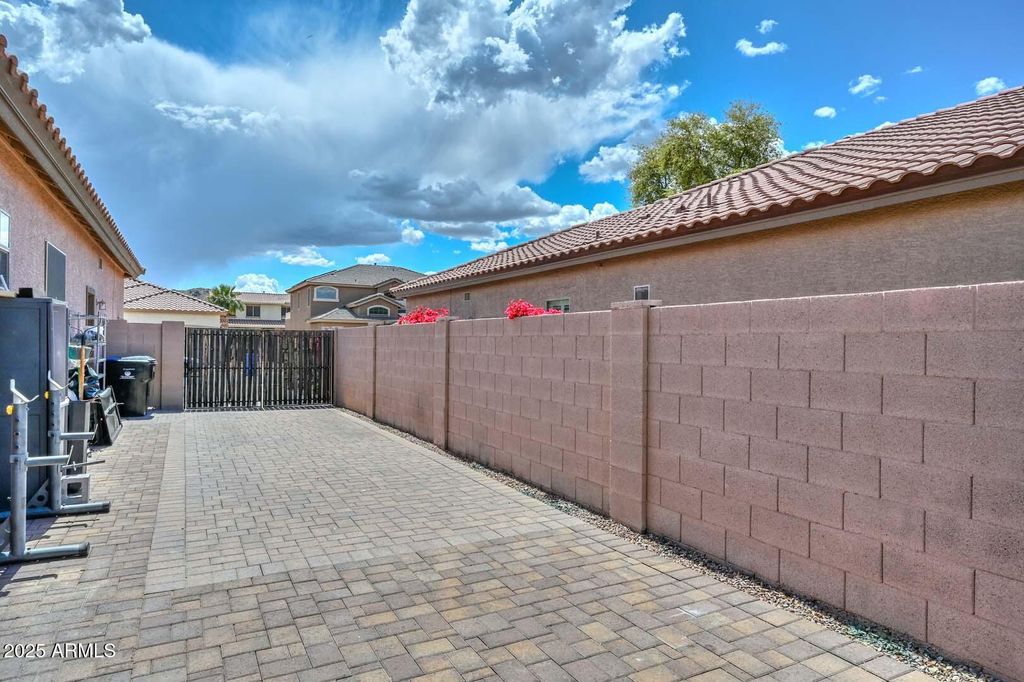 Image 48 of property listing at 4306 W SUMMERSIDE Road, Laveen, AZ 85339