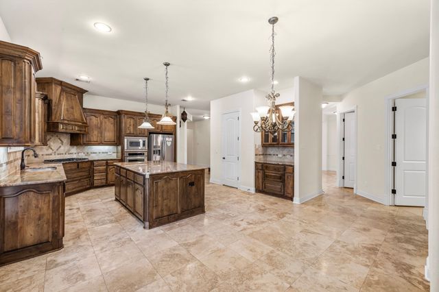 1013 Winfield Court, Southlake, TX 76092