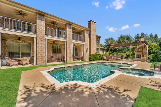 1013 Winfield Court, Southlake, TX 76092