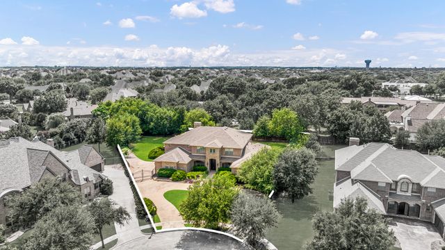 1013 Winfield Court, Southlake, TX 76092