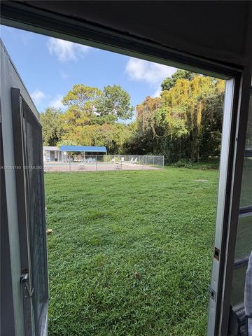 9440 Live Oak Place 106, Davie, FL 33324
