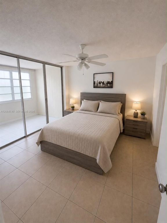 9440 Live Oak Place 106, Davie, FL 33324