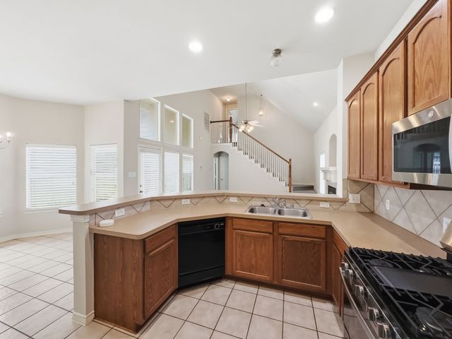 1237 Chattahoochee Drive, Savannah, TX 76227