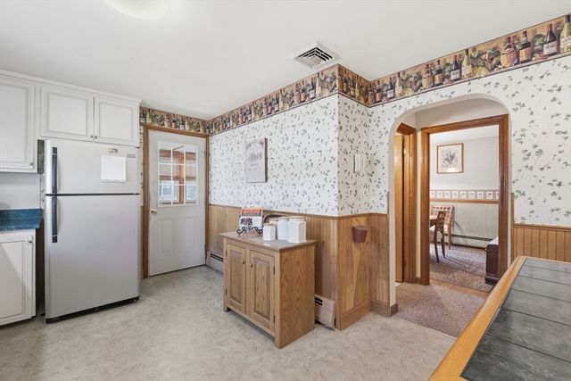 40 Charles St., Dracut, MA 01826