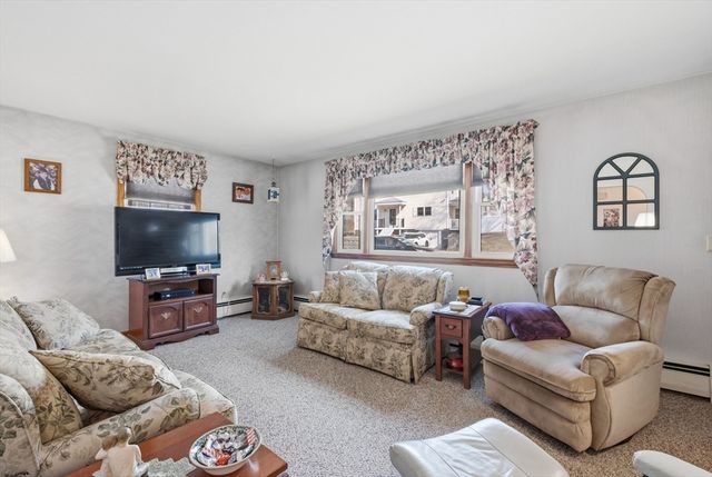 40 Charles St., Dracut, MA 01826