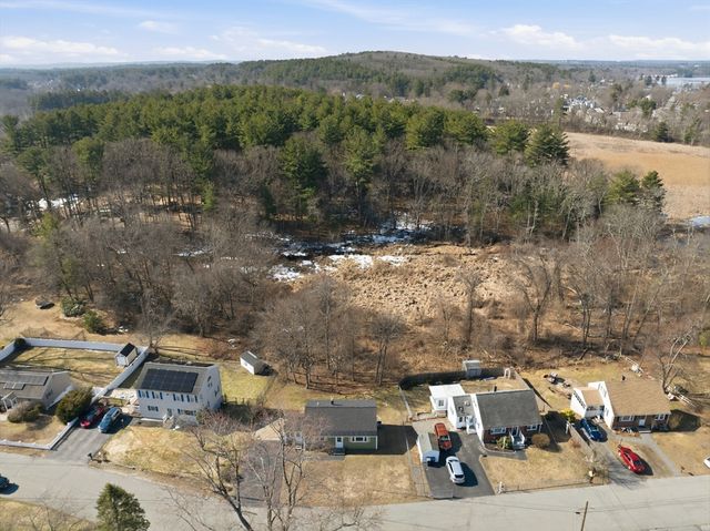 40 Charles St., Dracut, MA 01826