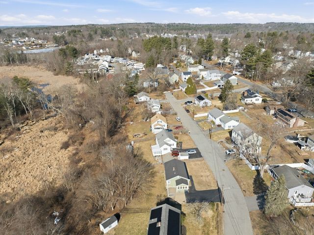 40 Charles St., Dracut, MA 01826