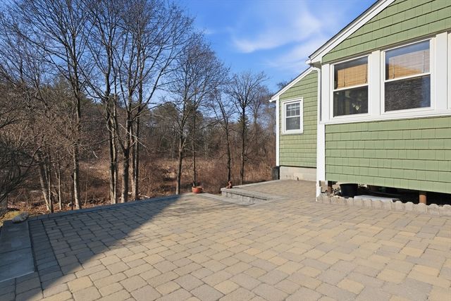 40 Charles St., Dracut, MA 01826