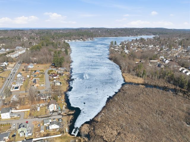 40 Charles St., Dracut, MA 01826