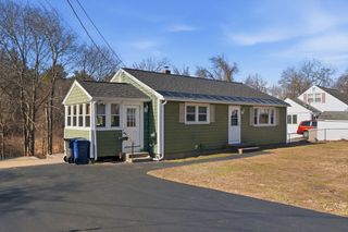 40 Charles St., Dracut, MA 01826