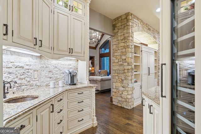 210 Etowah Landing, Ball Ground, GA 30107