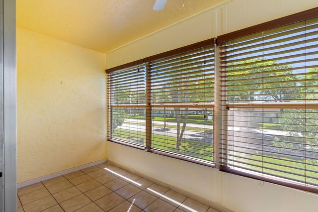 6 ABBEY Lane 206, Delray Beach, FL 33446