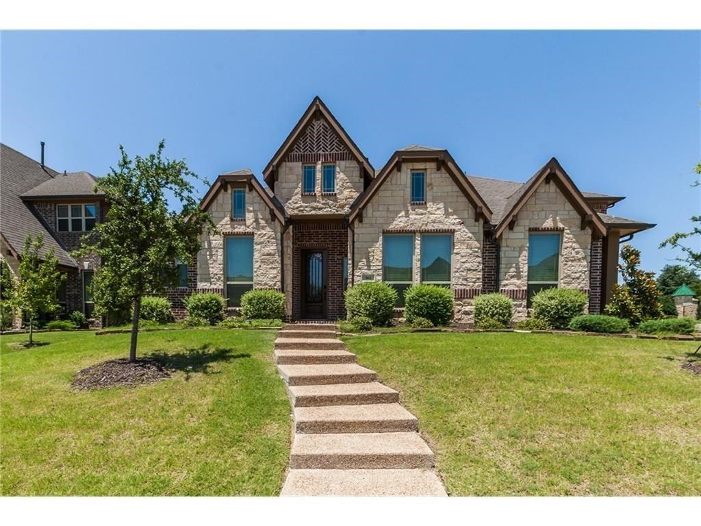 961 Crystal Falls Drive, Prosper, TX 75078