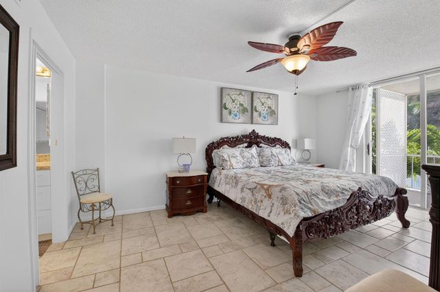3575 S Ocean Boulevard 205, South Palm Beach, FL 33480