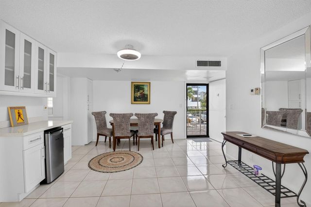 3575 S Ocean Boulevard 205, South Palm Beach, FL 33480