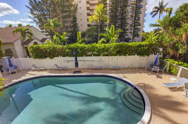 3575 S Ocean Boulevard 205, South Palm Beach, FL 33480