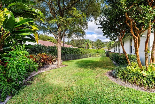 4475 NW 24th Terrace, Boca Raton, FL 33431