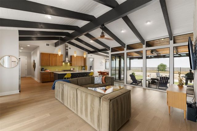 206 Waters View CT, Dripping Springs, TX 78620