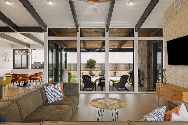 206 Waters View CT, Dripping Springs, TX 78620