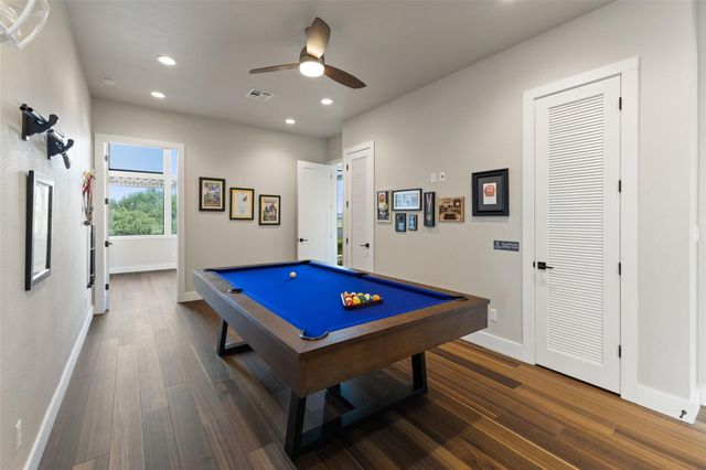 206 Waters View CT, Dripping Springs, TX 78620