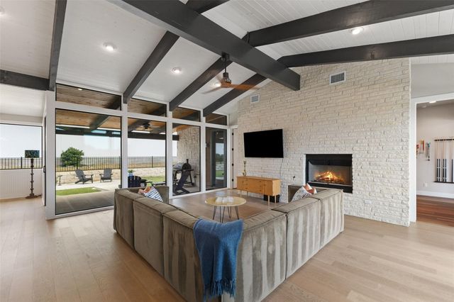 206 Waters View CT, Dripping Springs, TX 78620
